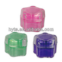 clear plastic jars with lids